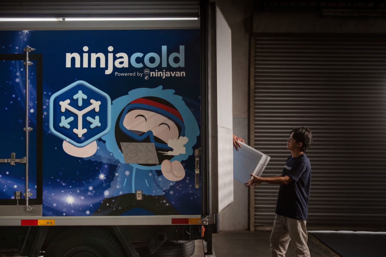 A Ninja Van cold truck designed for transporting perishable goods like frozen and fresh items.