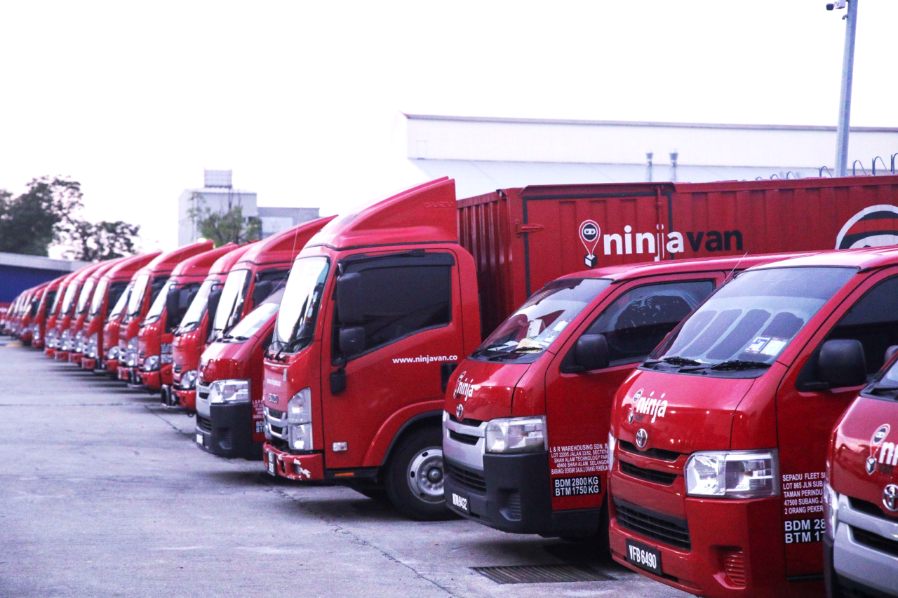 ninja van's malaysia's last mile logististics with superb scheduled deliveries, Route optimization, Real-time tracking, Delivery transparency, Operational responsiveness