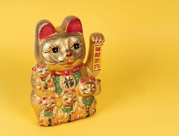 Lucky Cat charm